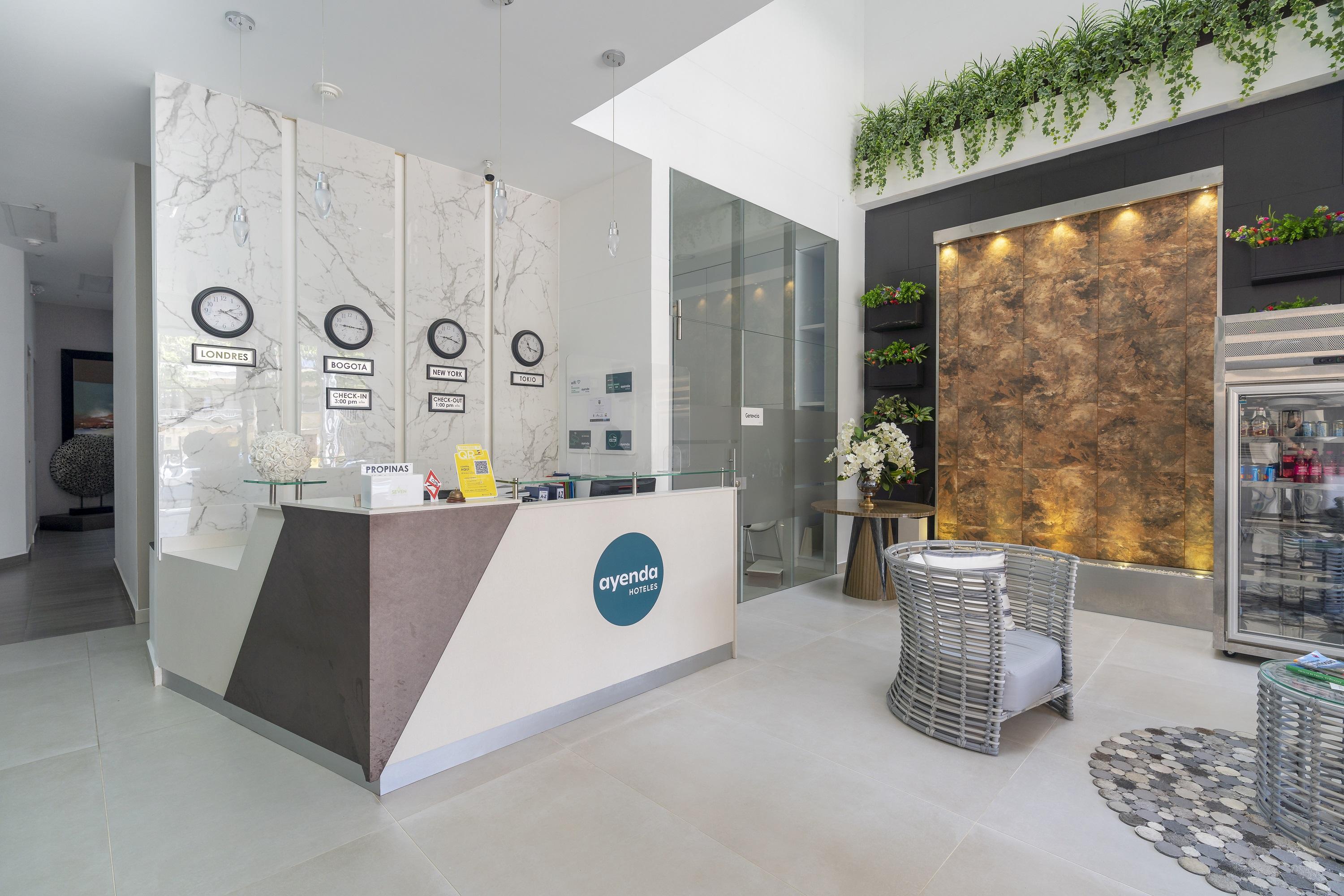 Seven Inn Hotel Medellin Ngoại thất bức ảnh